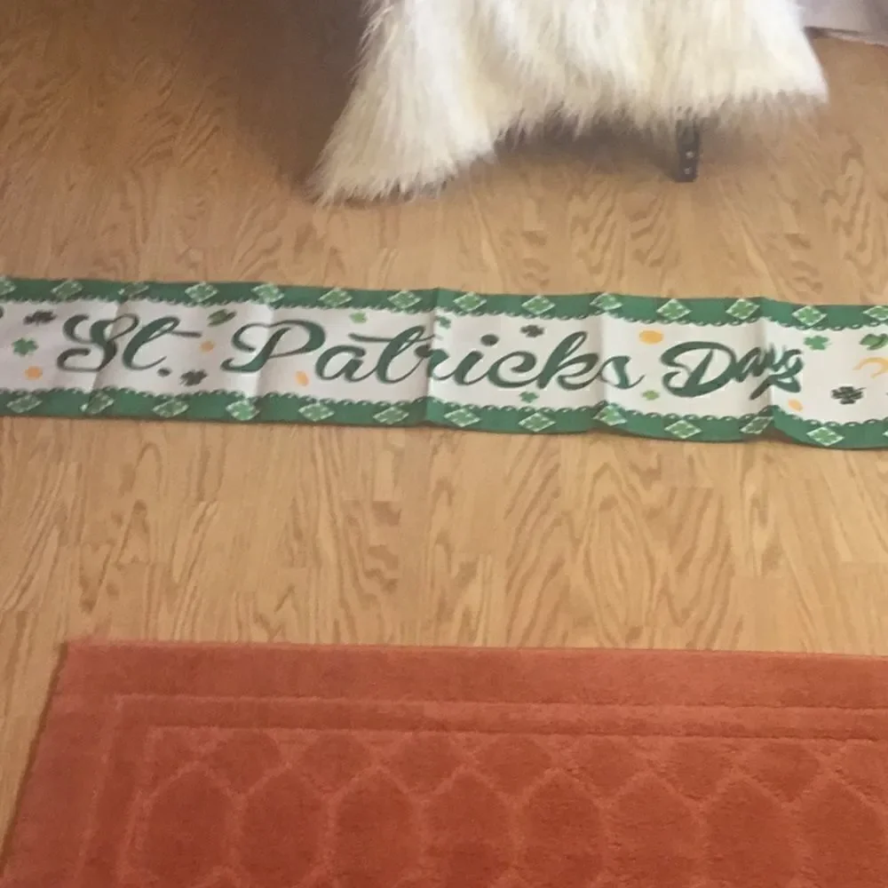 NEW STOCK ST PATRICKS DAY banner/table runner
